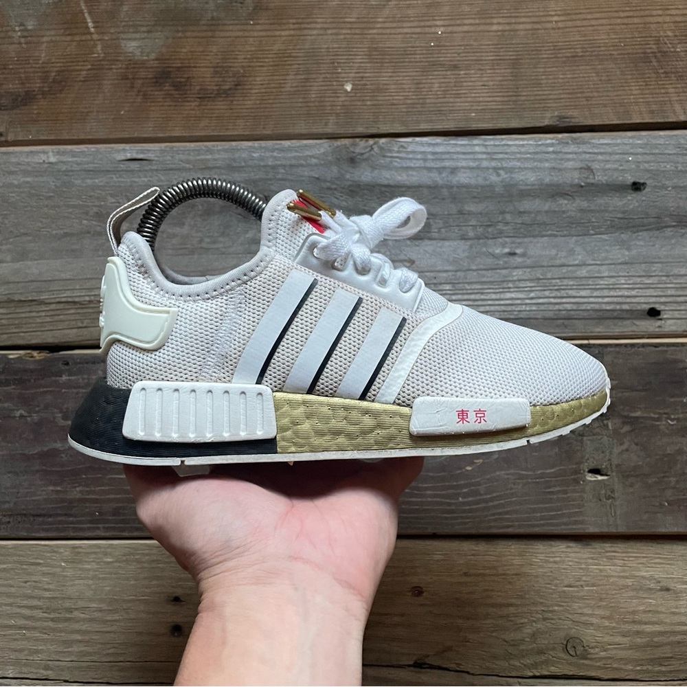 Women Size 5.5 / Size 4 Youth adidas NMD R1 United By Sneakers - Tokyo Sneakers